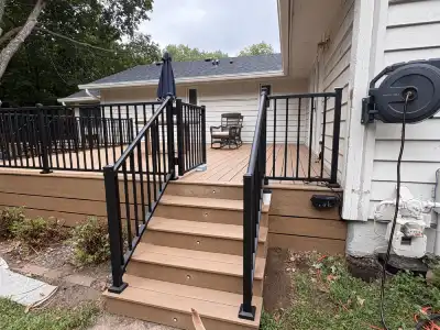 Deephaven deck project completed by Brewer Built