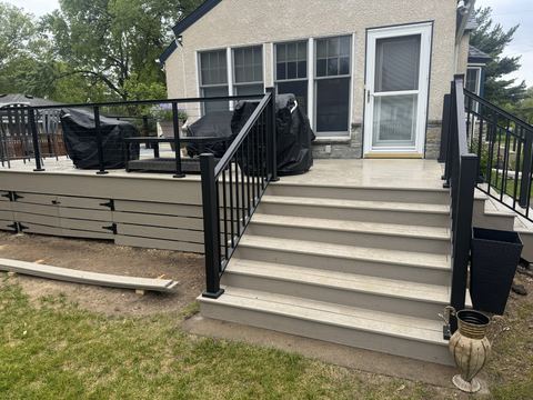 Deck project photo 15