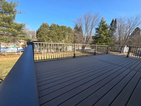 Deck project photo 11