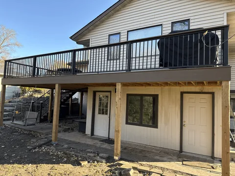 Deck project photo 19