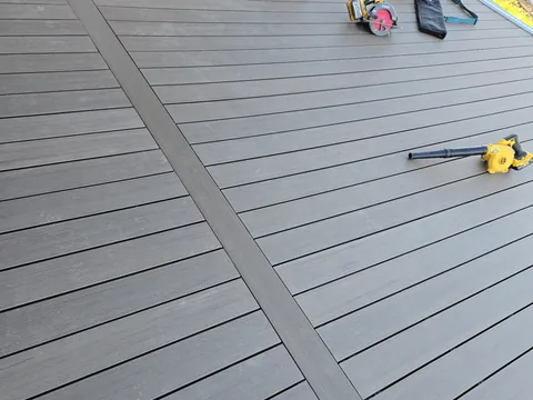 Deck project photo 24
