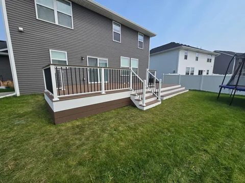 Deck project photo 28