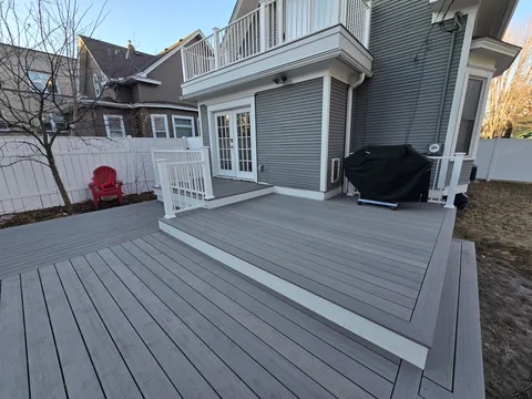 Deck project photo 31