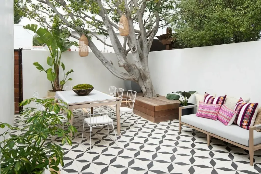 Deck Decor Ideas on a Budget