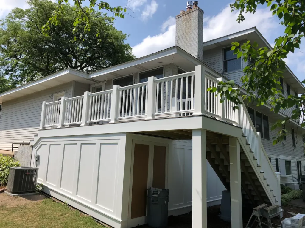 Vinyl Deck Railing Ideas