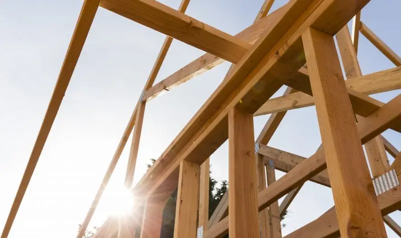 how much does a general contractor charge